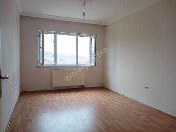 Adapazarı Korucuk Dorukkent Sitesinde 2+1 Kiralık Daire Remax Design