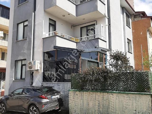 Adapazarı Merkezde Kiralık Dıştan Dubleks 3+2