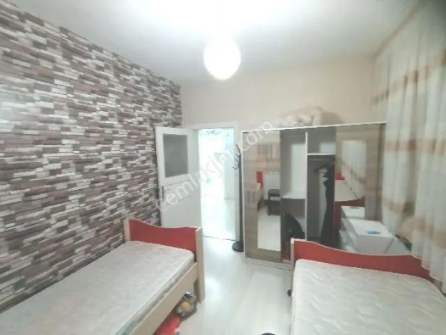 Adapazarı Merkezde Kiralık Daire 3+1