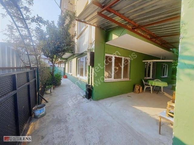 Adapazarında Çarşıya Yakın 3+1 Kiralık Daire