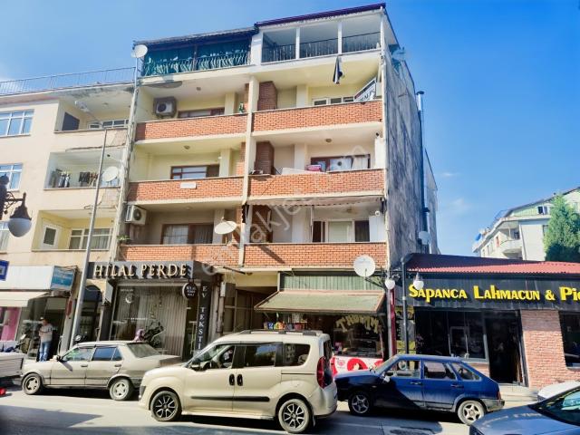 Adaplatin'den Sapanca Merkezde Yenilenmiş 110m2 2 Balkonlu 2,5+1