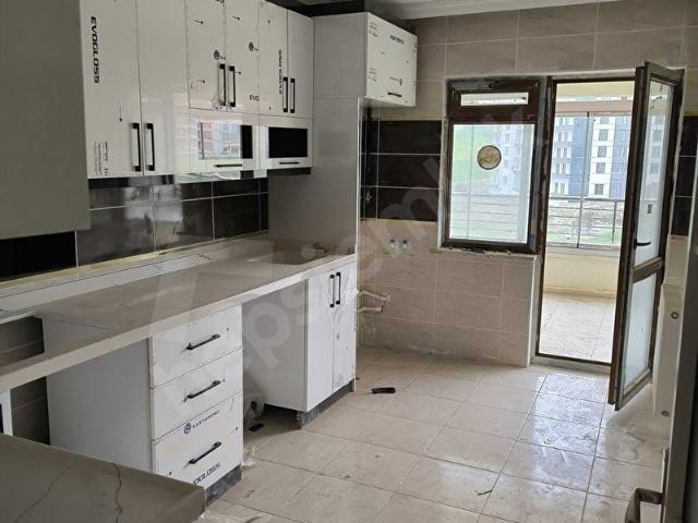 ADARYA'DAN ALCI MAH.SİTE İÇİ SIFIR FULL+FULL 3+1 SATILIK DAİRE