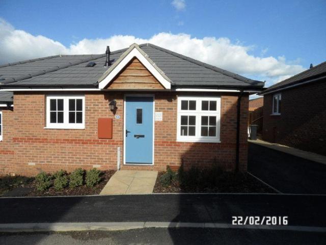 Adcock Road, Market Harborough 2 bed semi detached bungalow to rent £995 pcm £230 pw