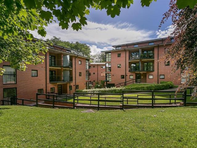 Adderstone Court, Adderstone. 2 bed flat to rent £1,400 pcm £323 pw
