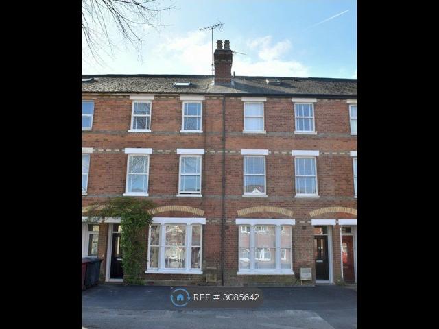 Addington Road, Reading RG1, 8 bed terraced house to rent, £6,200 pcm | PrimeLocation