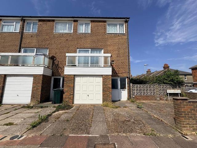 Addingham Road, Eastbourne BN22, 4 bed property to rent, £1,750 pcm | PrimeLocation