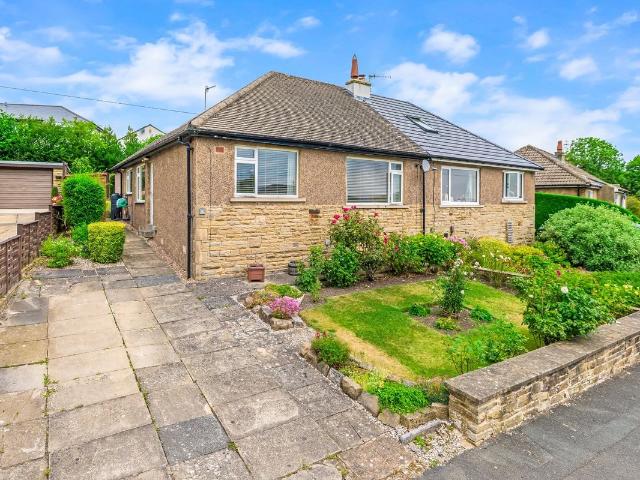 Addingham, West Yorkshire LS29, 2 bed bungalow to rent, £1,150 pcm | PrimeLocation