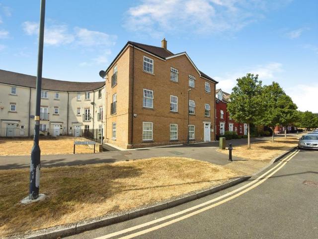 Addinsell Road, Swindon SN25 2 bed apartment to rent £1,000 pcm £231 pw