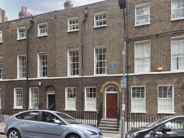 Addison Bridge Place, London, UK, W14 3 bed house to rent £6,250 pcm £1,442 pw