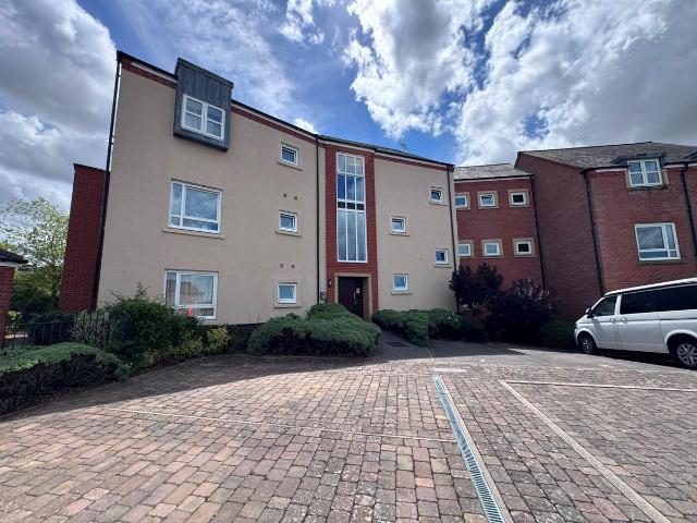 Addison Drive, Stratford Upon Avon CV37, 2 bed flat to rent, £1,050 pcm | PrimeLocation