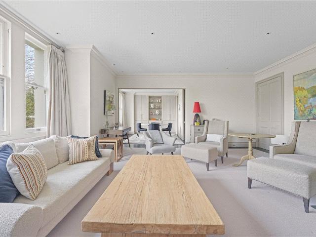 Addison Road, Holland Park, London W14, 3 bed flat to rent, £11,917 pcm | PrimeLocation
