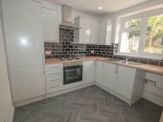 Addison Road, Rugby, CV22