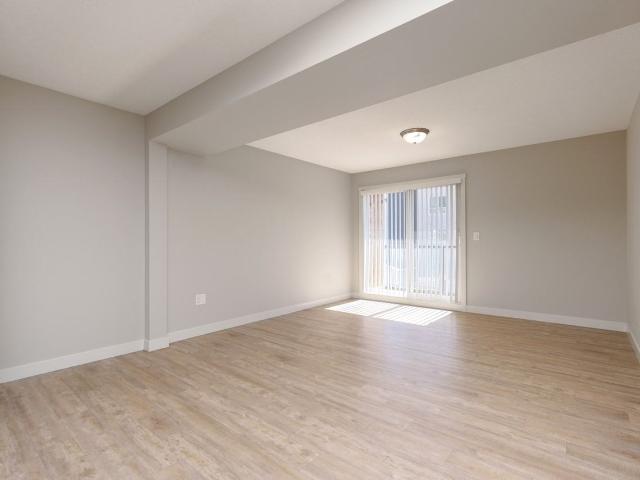 Addison Square Apartments Studio Apartment for Rent at 10 10, 11 & 20 El Tassi Drive, Winnipeg, MB R3W 0L3