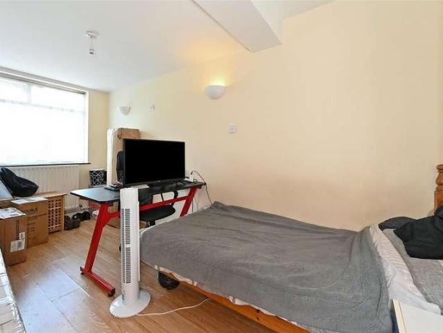 Addison Way, Bognor Regis, PO22