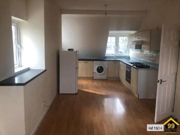 Addiscombe Road, East Croydon CR0, 3 bed flat to rent, £2,150 pcm | PrimeLocation