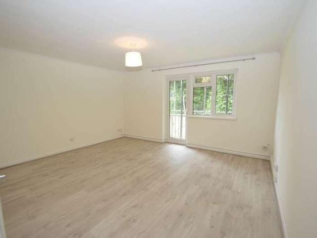 Addlestone, KT15