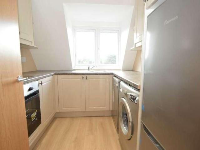 Addlestone, KT15