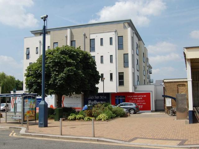 ADDLESTONE 1 bed apartment to rent £1,195 pcm £276 pw