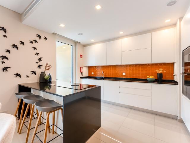Adega Luxury | Near Lagos City Center with Pool
