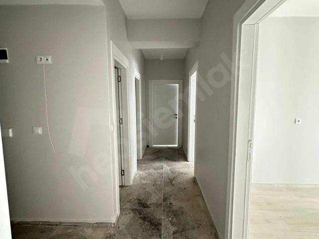 [ADEK] FIRSAT DEVLET HASTANESİ ARKASI MERKEZİ KONM SATILIK 3+1