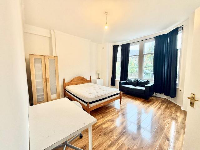 Adelaide Avenue, London, SE4 1YR, United Kingdom | 2 bed apartment for rent #135189071 | Rentberry
