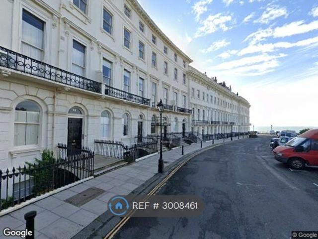 Adelaide Crescent, Hove BN3, 3 bed flat to rent, £2,850 pcm | PrimeLocation