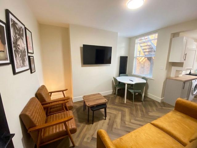 Adelaide Road, Kensington L7, 4 bed terraced house to rent, £2,426 pcm | PrimeLocation
