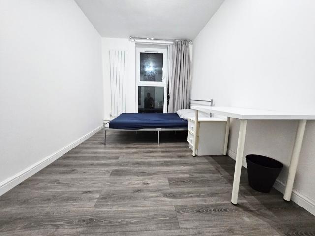Adelaide Road, London NW3, 1 bed flat to rent, £1,050 pcm | PrimeLocation