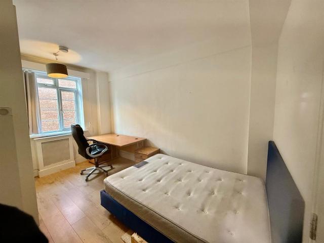 Adelaide Road, Swiss Cottage NW3, Room to rent, £1,050 pcm | PrimeLocation