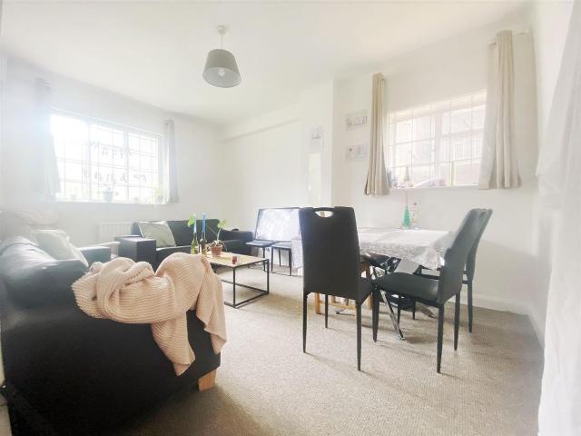 Adelaide Road, Swiss Cottage NW3, 6 bed flat to rent, £5,800 pcm | PrimeLocation