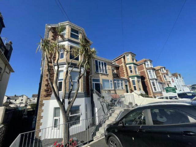 Adelphi Road, Seapoint, TQ4 3 bed flat to rent £1,300 pcm £300 pw