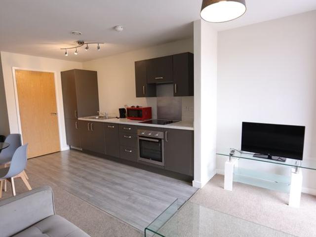 Adelphi Street, Salford M3, 2 bed flat to rent, £1,700 pcm | PrimeLocation
