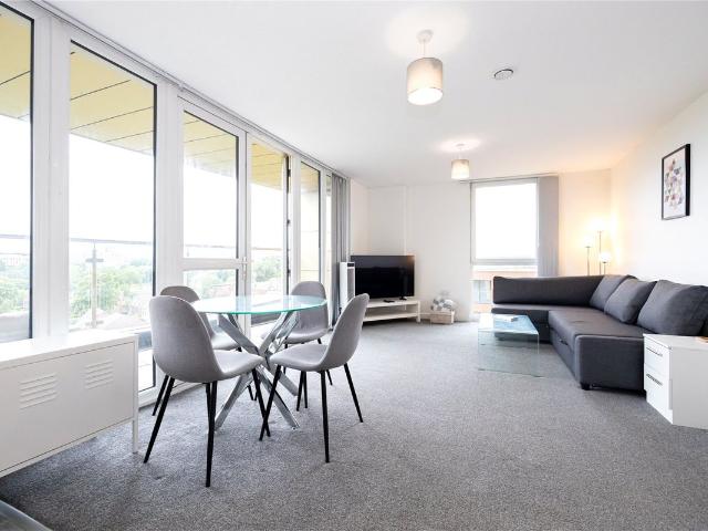 Adelphi Wharf 2, 9 Adelphi Street, Salford, Greater Manchester M3, 2 bed flat to rent, £1,300 pcm | PrimeLocation