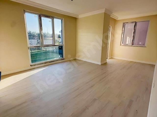ADİL MAH.OTOGAR YANI 3+1 SATILIK DAİRE
