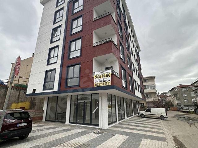 ADİL MAH MERKEZİ KONUMDA CADDE ÜZERİNDE SATILIK 3+1