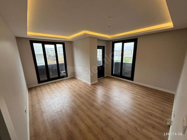 ADİL MAH MERKEZİ LOKASTONDA EBEYN BONYOLU LÜX 2+1