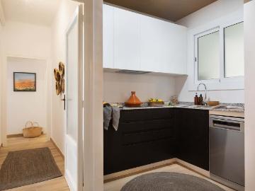 Adigrat 3 bedrooms in Gràcia