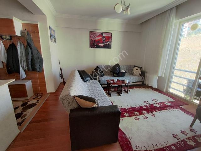 Adil Emlak'tan Abdullahpaşada Eşyalı Klimalı Kiralık 1+1 Daire