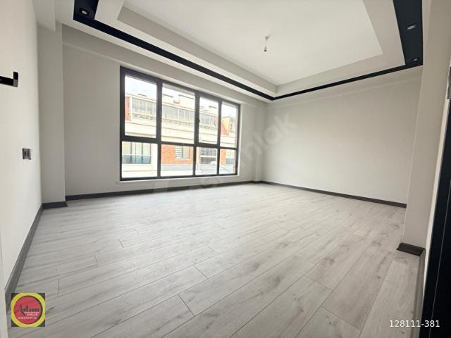 ADIM GAYRİMENKULBATIKENT mh TEVFİK FİKRET cd YAKINI 105m2 2+1