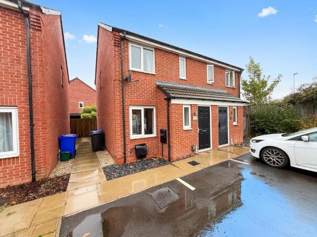 Adkins Close, Burton On Trent, DE14 2 bed semi detached house to rent £950 pcm £219 pw