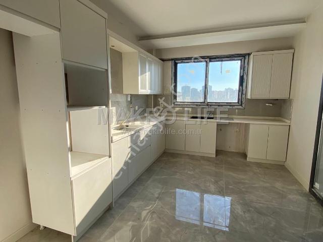 Adli Tıp Yanı 3.5+1 Ultra Lüx Sıfır Daire Acildir