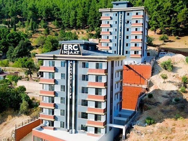 ADLİYE VE ÜNGÜT JANDARMA ARKASI SATILIK 4+0 LÜKS DAİRE