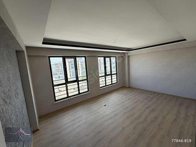 ADLİYE YOLU ÇİMENLİK CADDESİNDE 3+1 ARAKAT LÜKS DAİRE