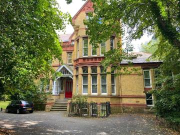 Adlington House, Livingston Drive, Liverpool L17, 2 bed flat to rent, £1,400 pcm | PrimeLocation