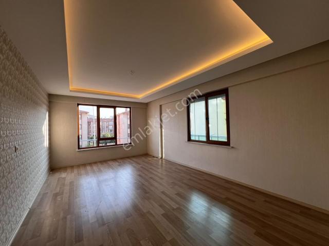 Adliye Civarı Lüks 3+1