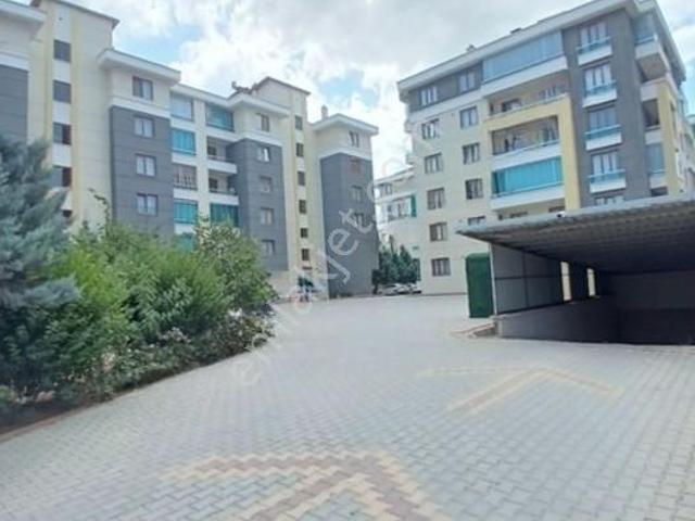 Adliye Şehir Hastanesi Yakını Site İçerisinde Geniş 3+1