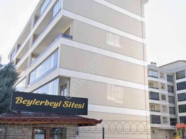 Adliye Yakını, Beylerbeyi Sitesinde Park Cepheli 4+1 Lüks Daire