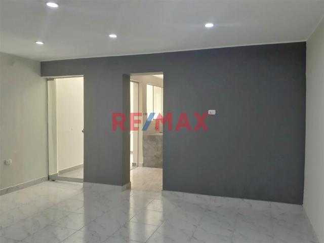 Adquiera Un Bello Dúplex En El Corazón Del Rímac!