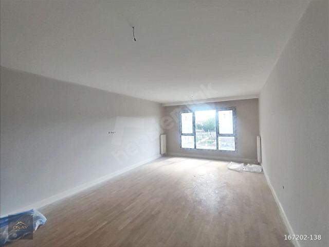 ADRES ANKARA SİTESİNDE HASTANE CEPHE OTURUMU HAZIR 4+1 DAİRE