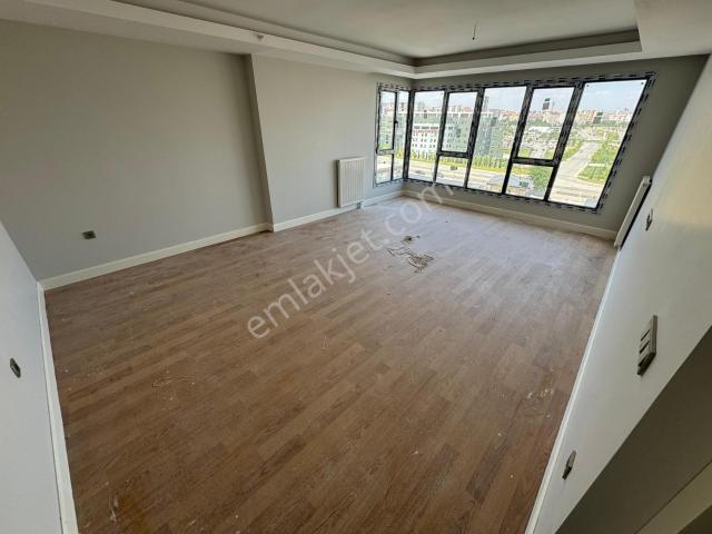 Adres Ankara'da Ultra Lüx Oturuma Hazır Geniş 3+1 Kiralık Daire